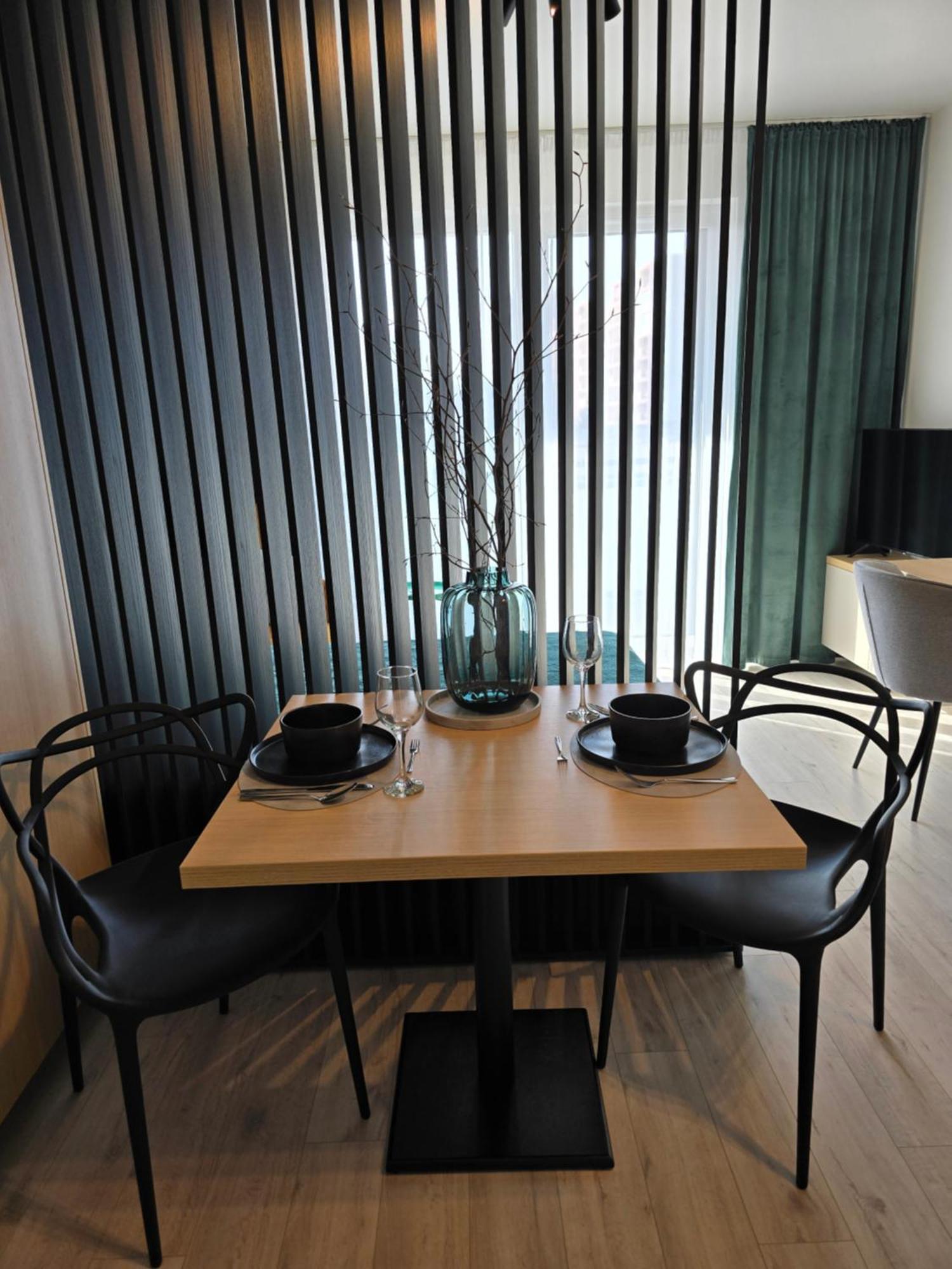 M&M1 Studio Apartment Near Center With Free Parking - Ac 코시체 외부 사진